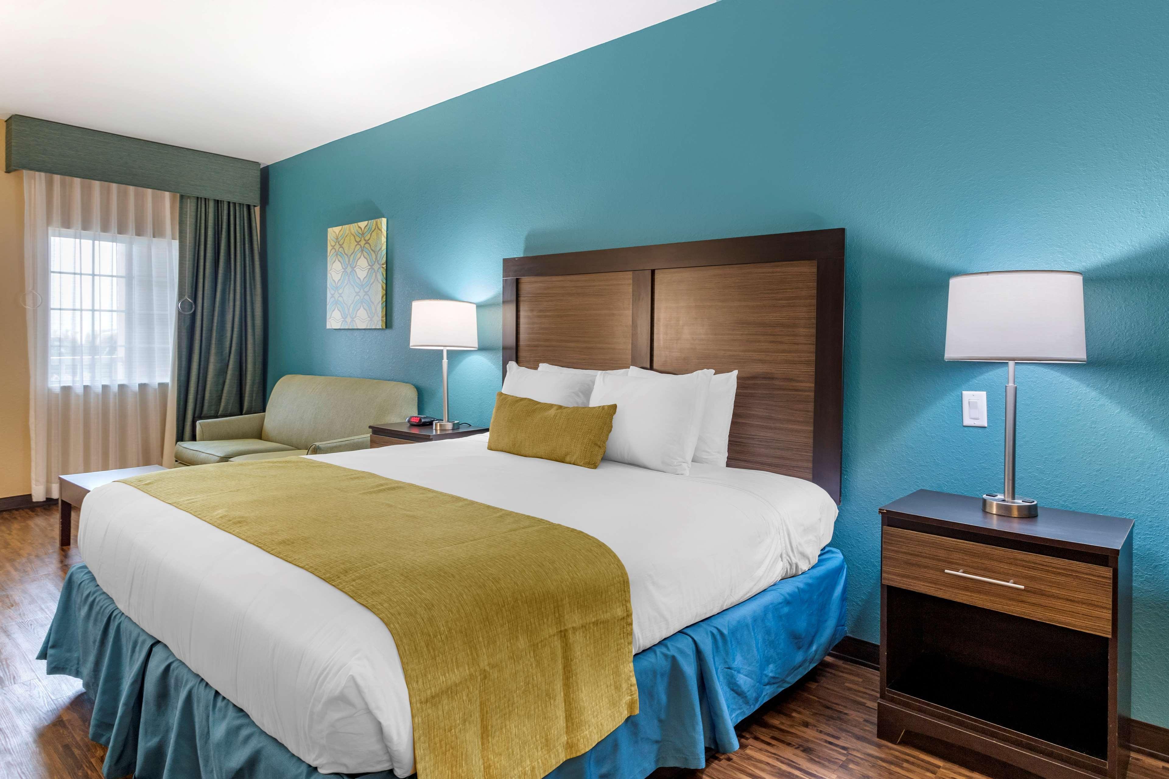 Best Western Plus Galveston Suites Bagian luar foto