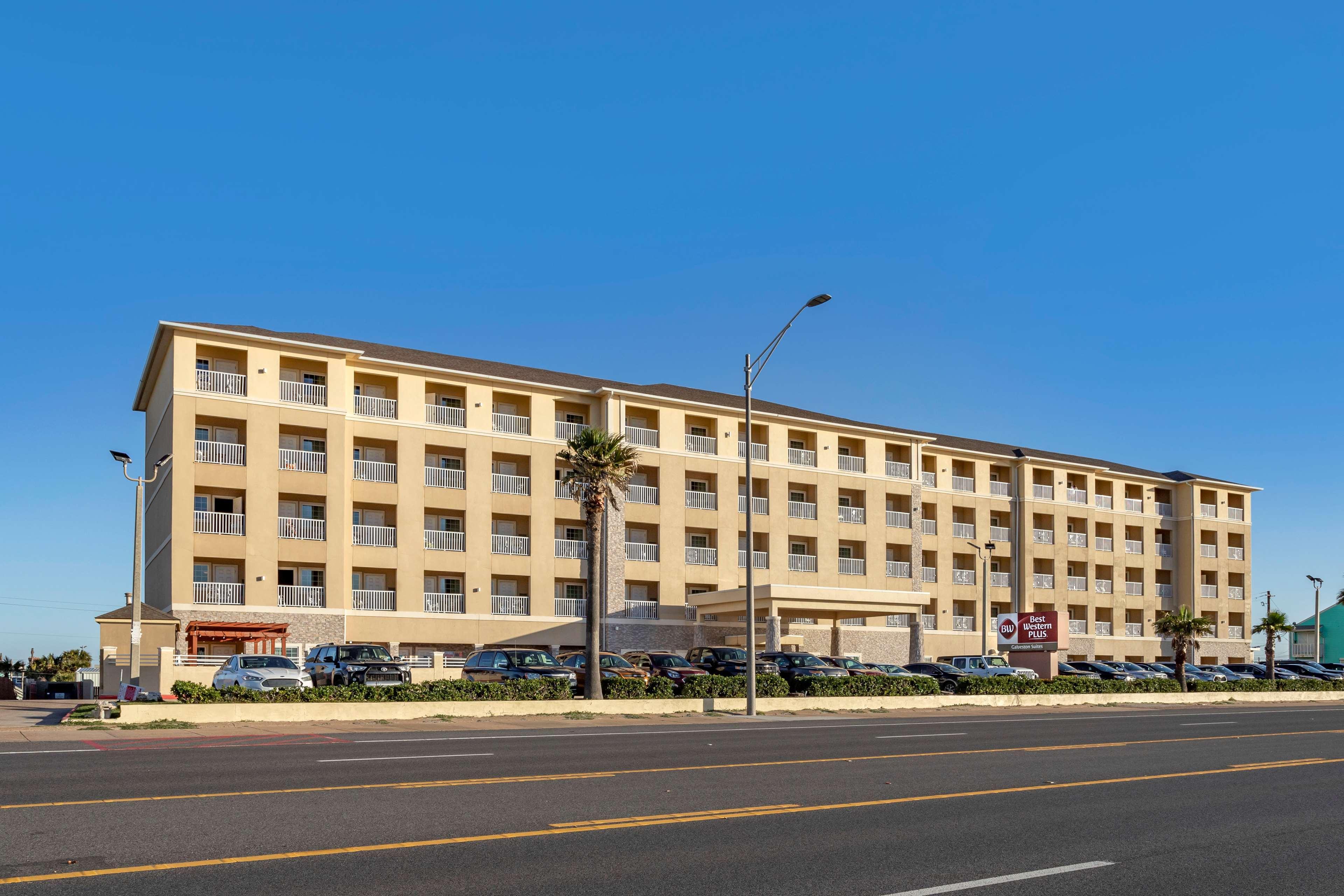 Best Western Plus Galveston Suites Bagian luar foto