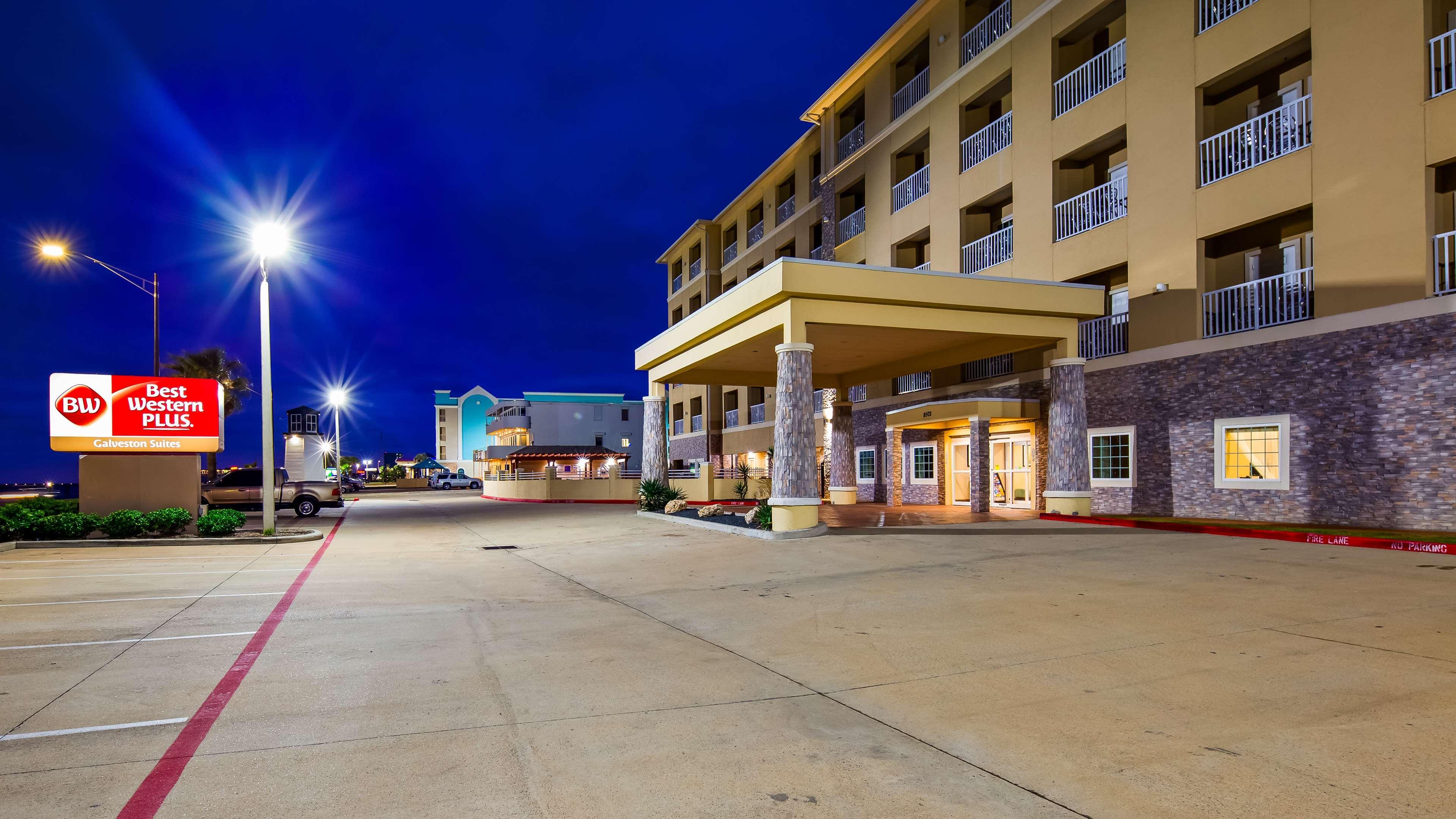 Best Western Plus Galveston Suites Bagian luar foto